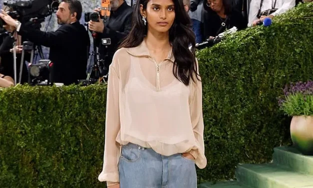 Penampilan Model Chanel Di Met Gala 2026 Tak Sesuai Tema
