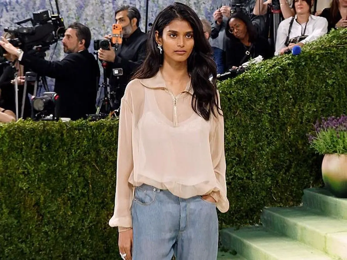 Penampilan Model Chanel