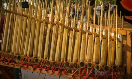 Sejarah Angklung Alat Musik Yang Lahir Dari Kearifan Lokal Sunda