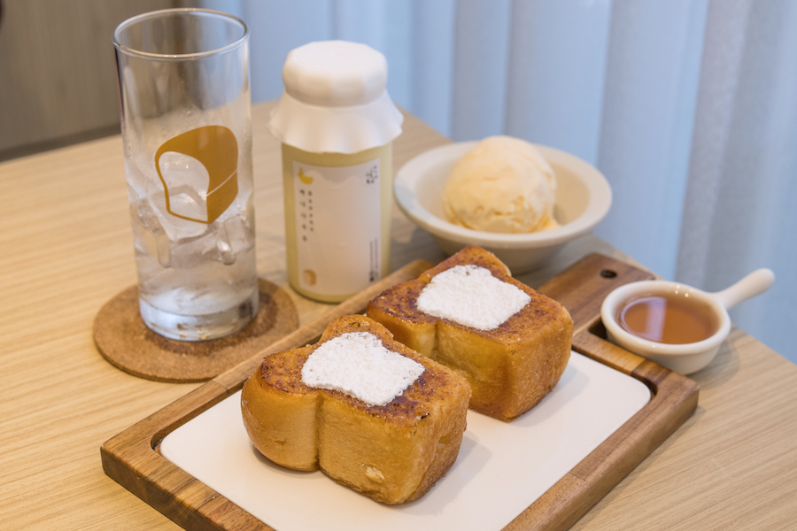 Mil Toast House: Sensasi Roti Kukus Korea Yang Menggoda Selera