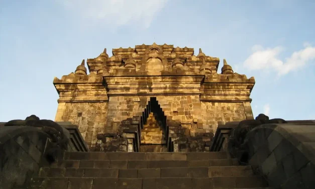 Bangunan Candi Mendut Keindahan Artistik Dan Makna Historis
